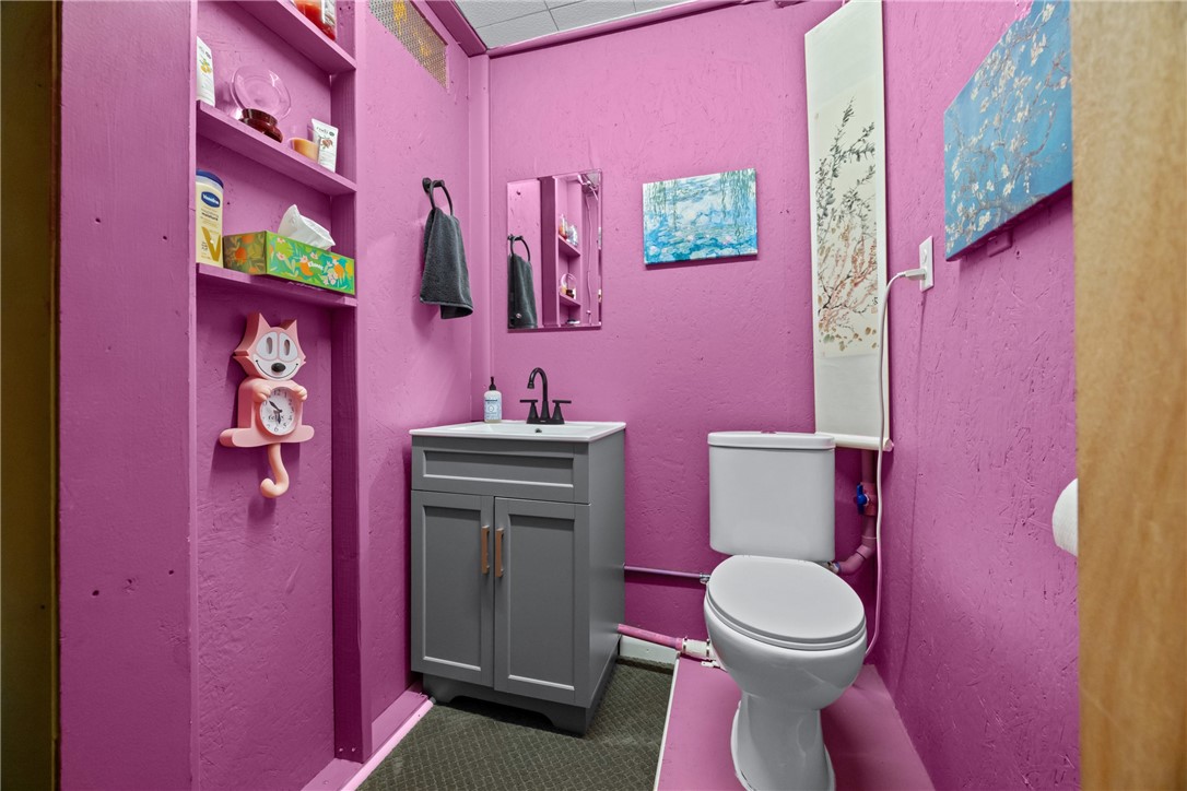 703 North Perry Street