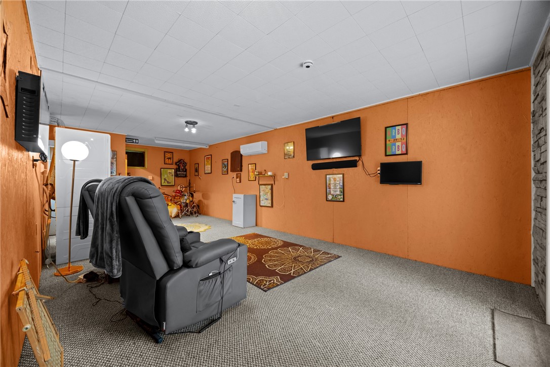 703 North Perry Street