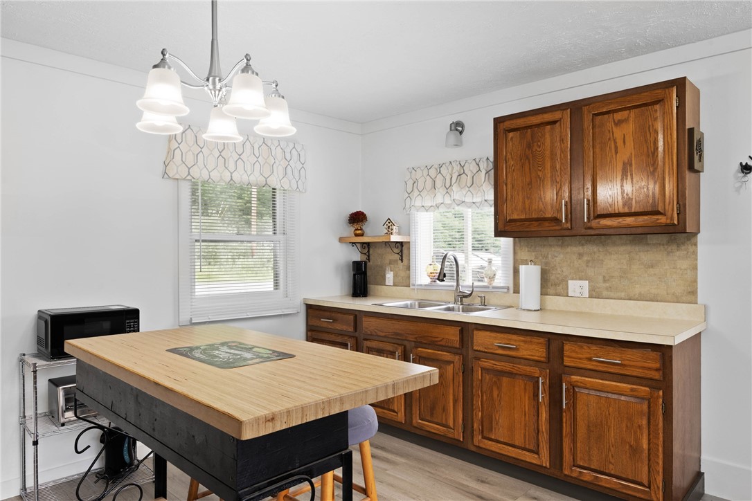 1369 Italy Valley Road