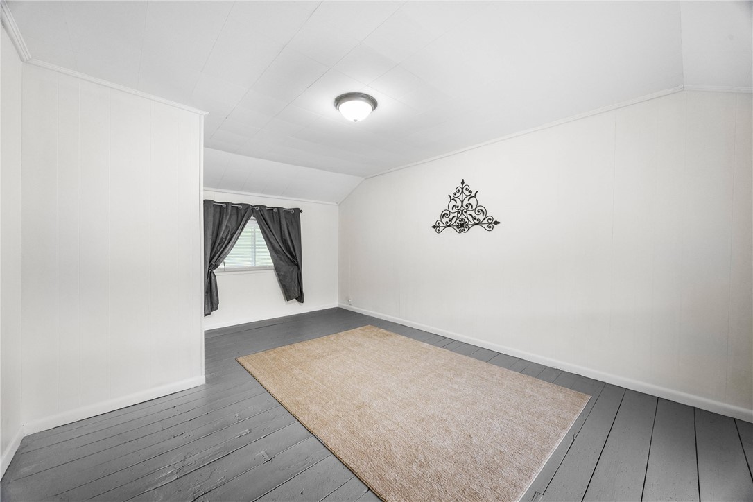 1369 Italy Valley Road