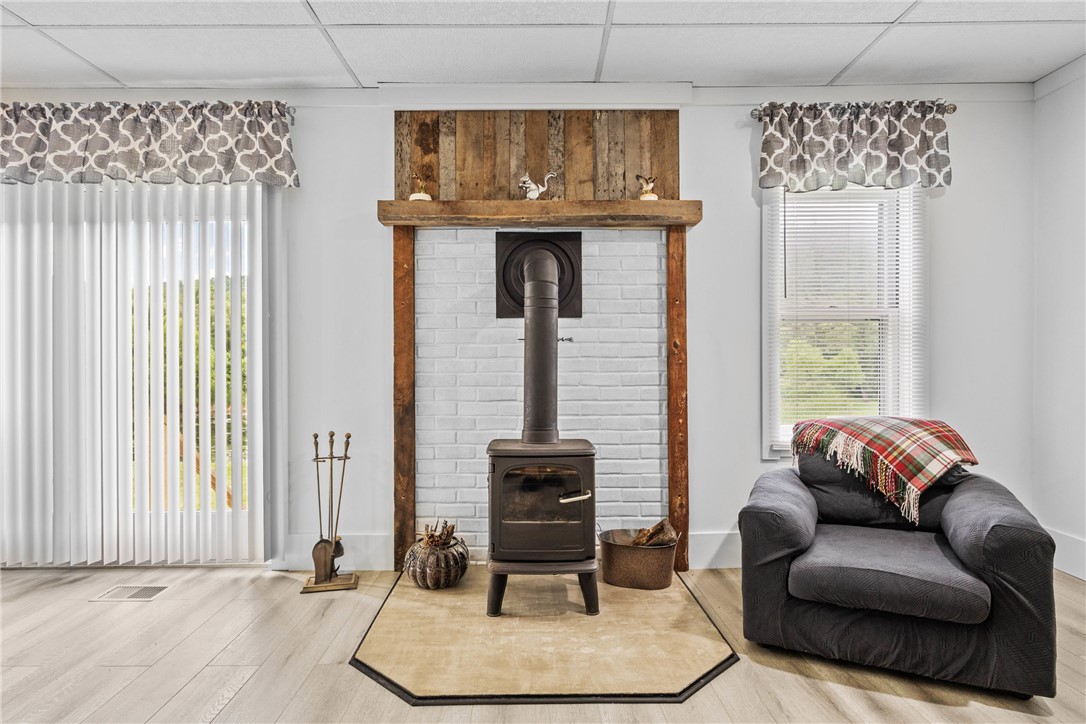 1369 Italy Valley Road