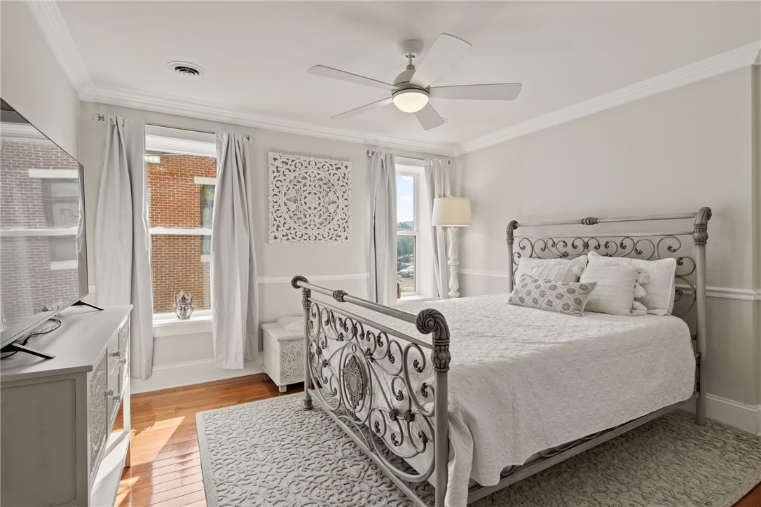 114-116 Main Street 114