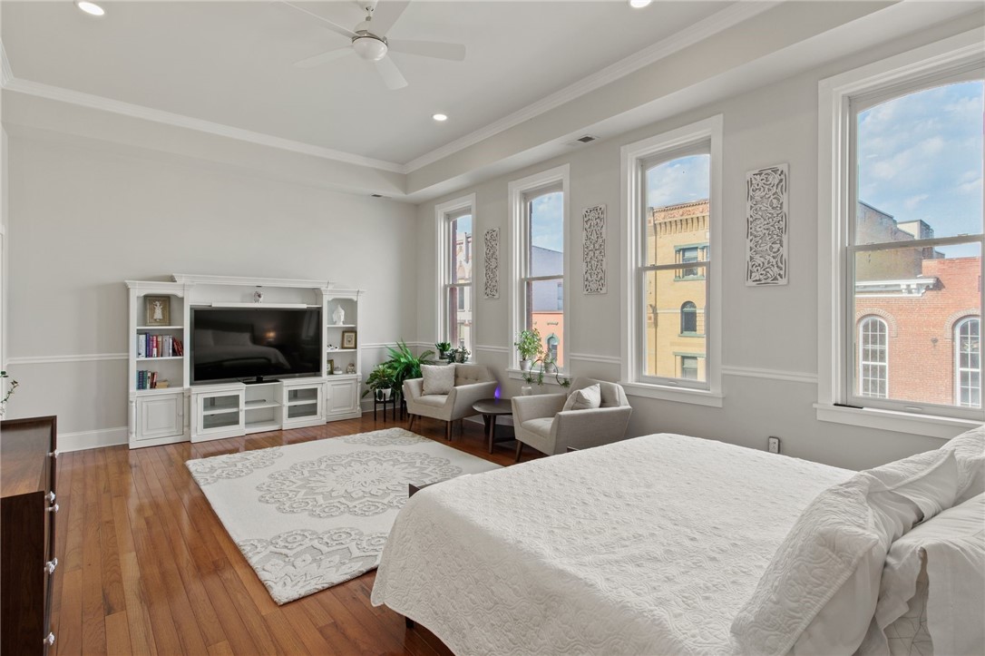 114-116 Main Street 114