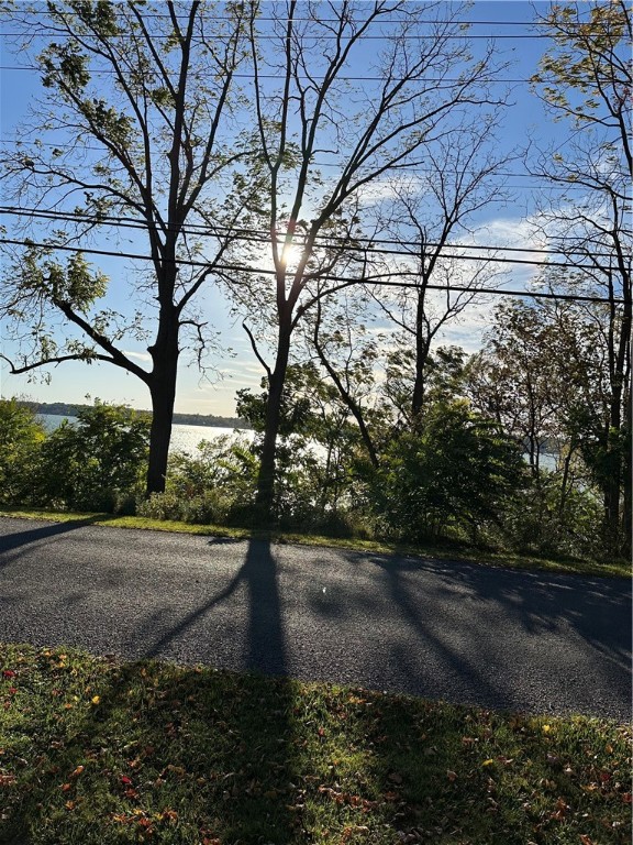 6176+6193 Lake - Center Street