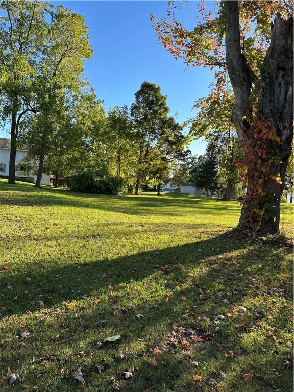 6176+6193 Lake - Center Street