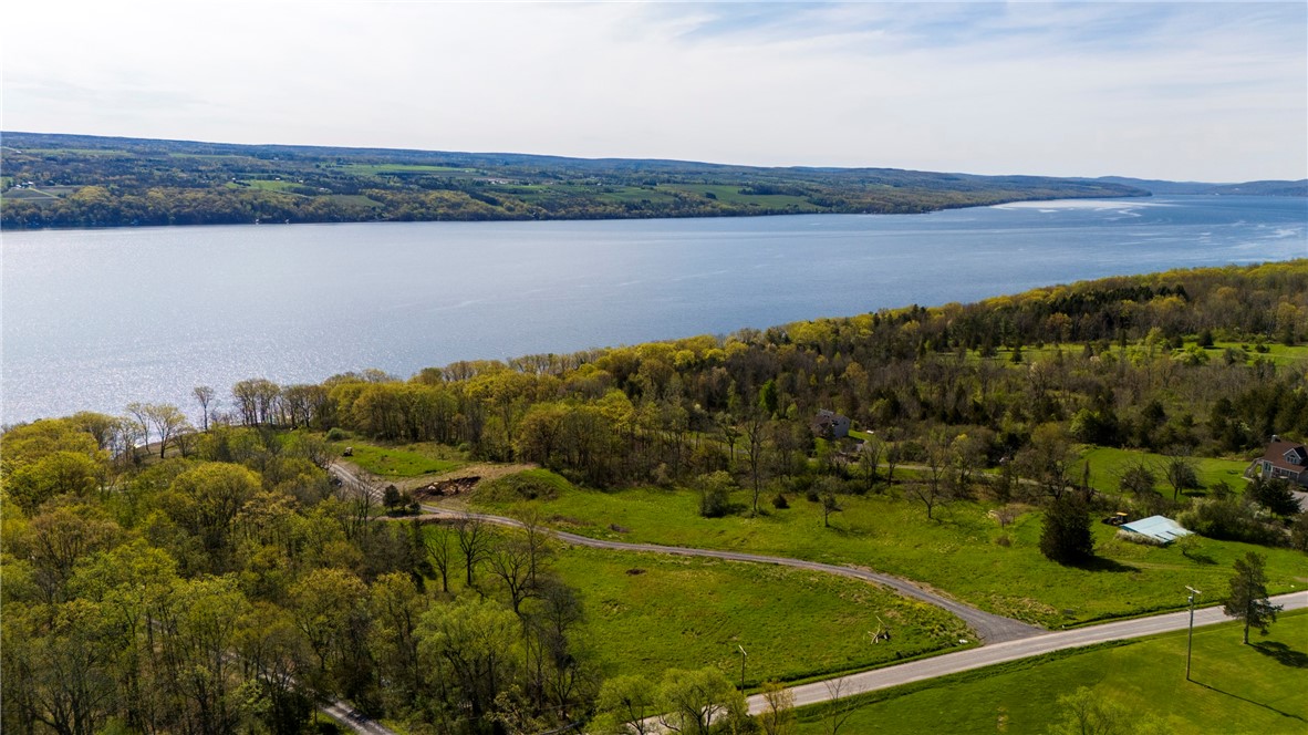 3 Red Cedar Falls Lane