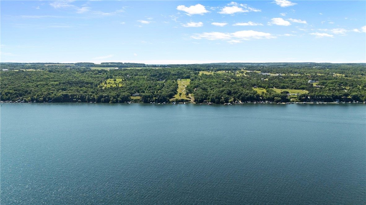 2 Red Cedar Falls Lane