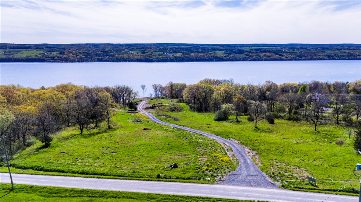 2 Red Cedar Falls Lane
