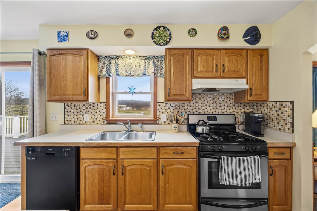 3118 Lake To Lake Road