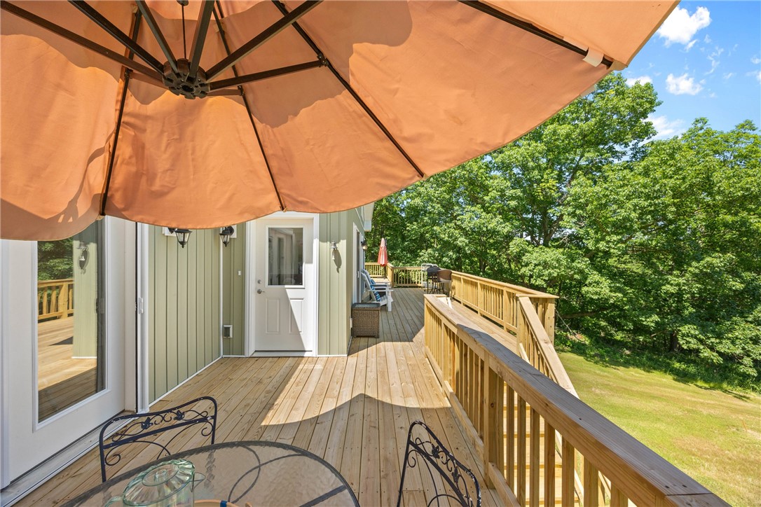 8 Red Cedar Falls Lane