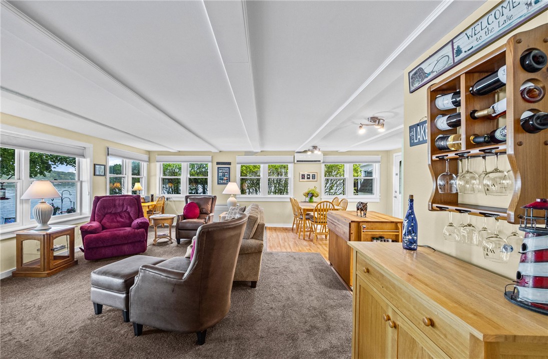 639 East Lake Road