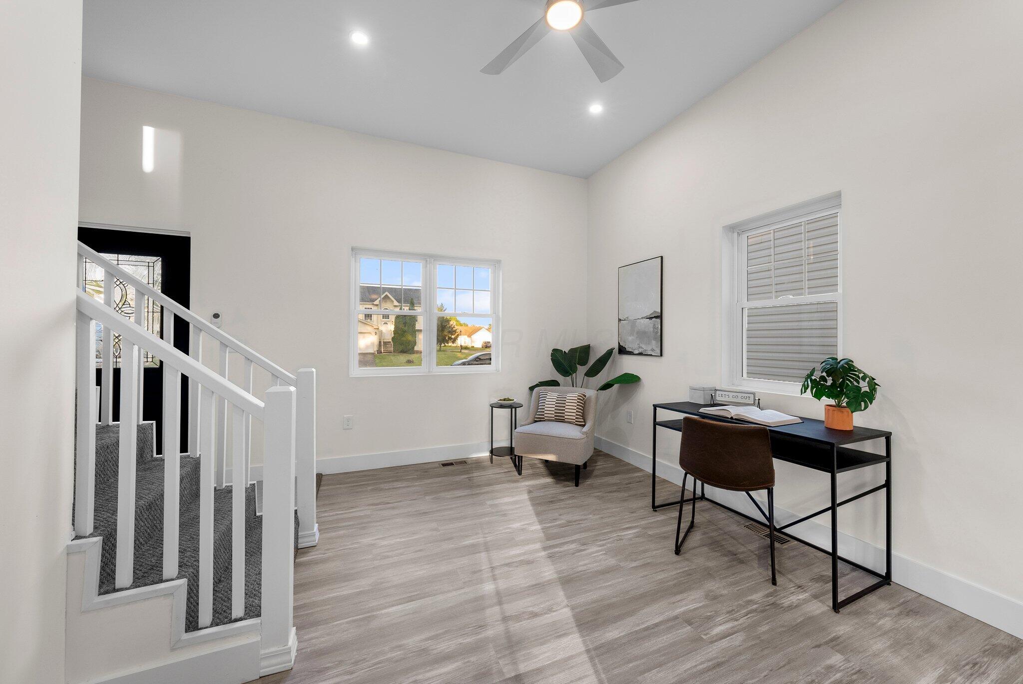 887 Harbinger Circle W