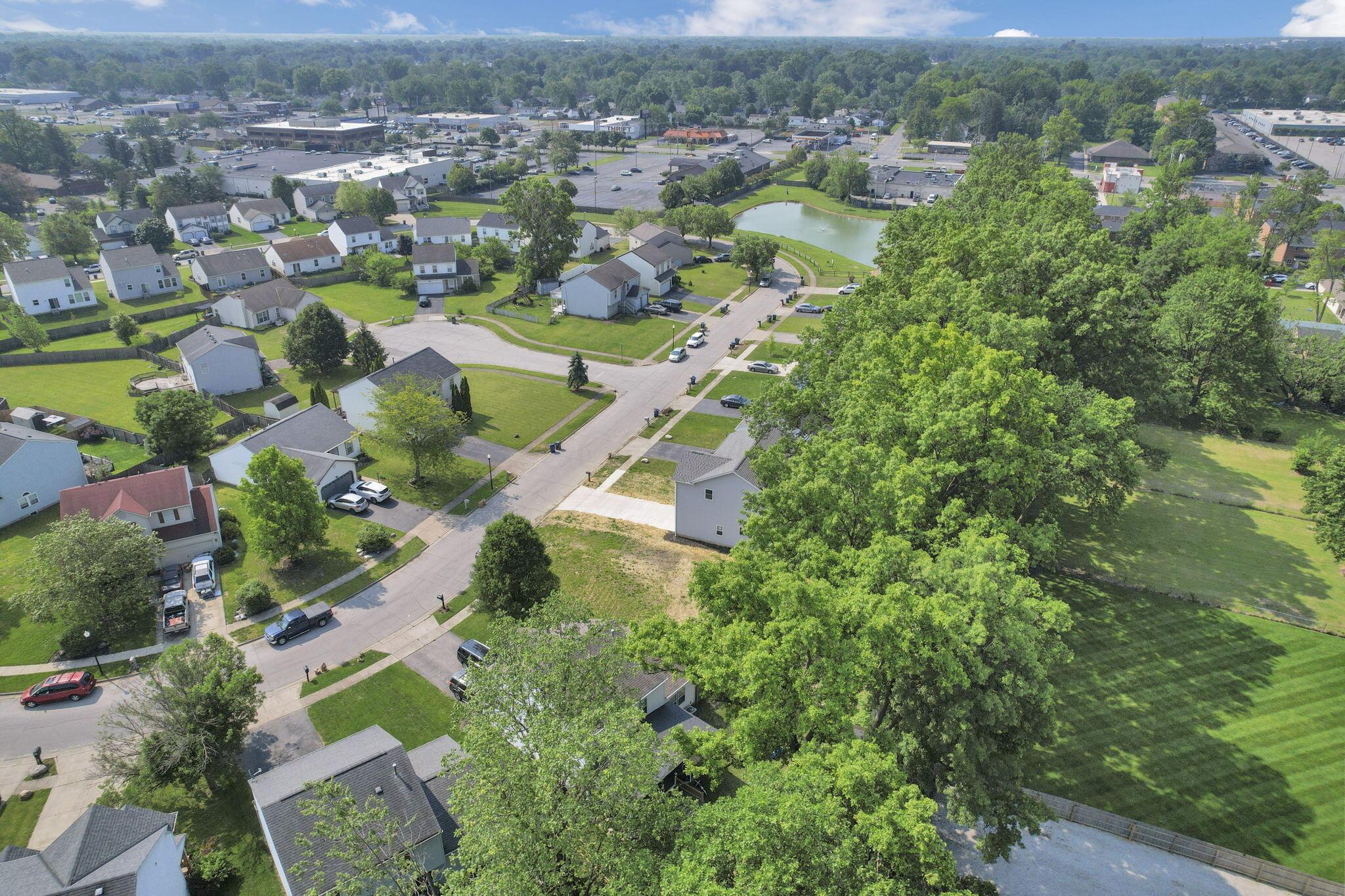 887 Harbinger Circle W