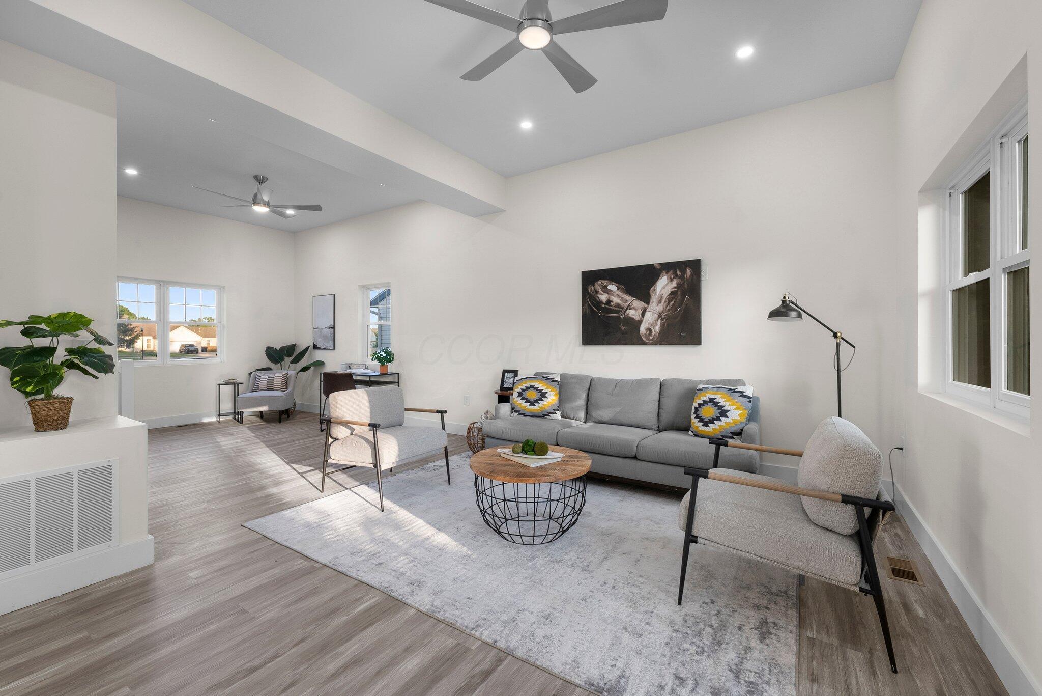887 Harbinger Circle W