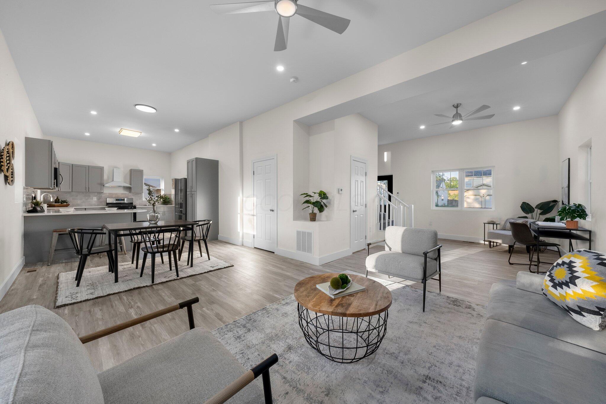 887 Harbinger Circle W