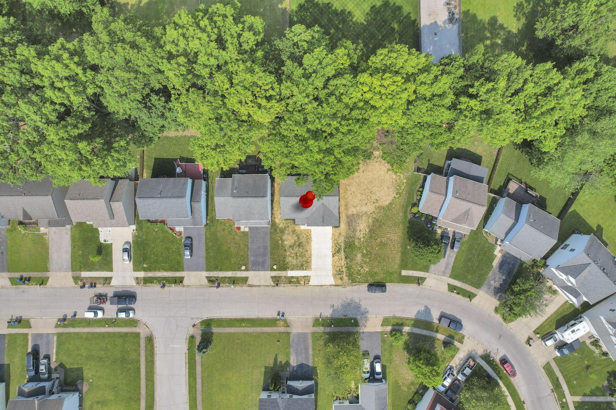 887 Harbinger Circle W