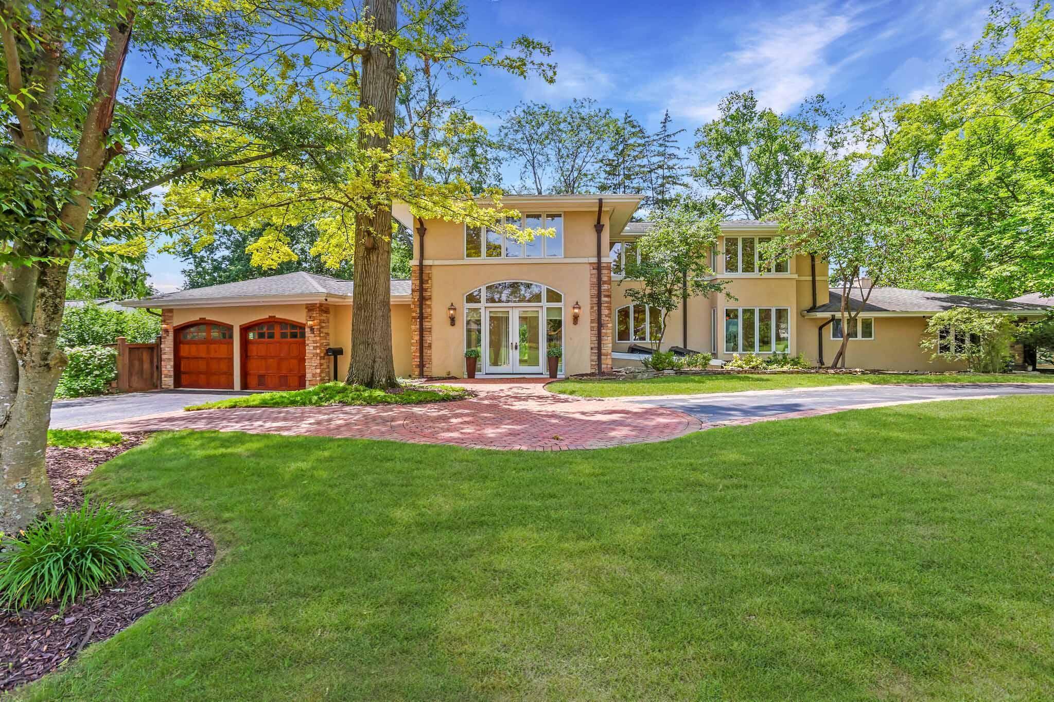 3839 Woodbridge Road