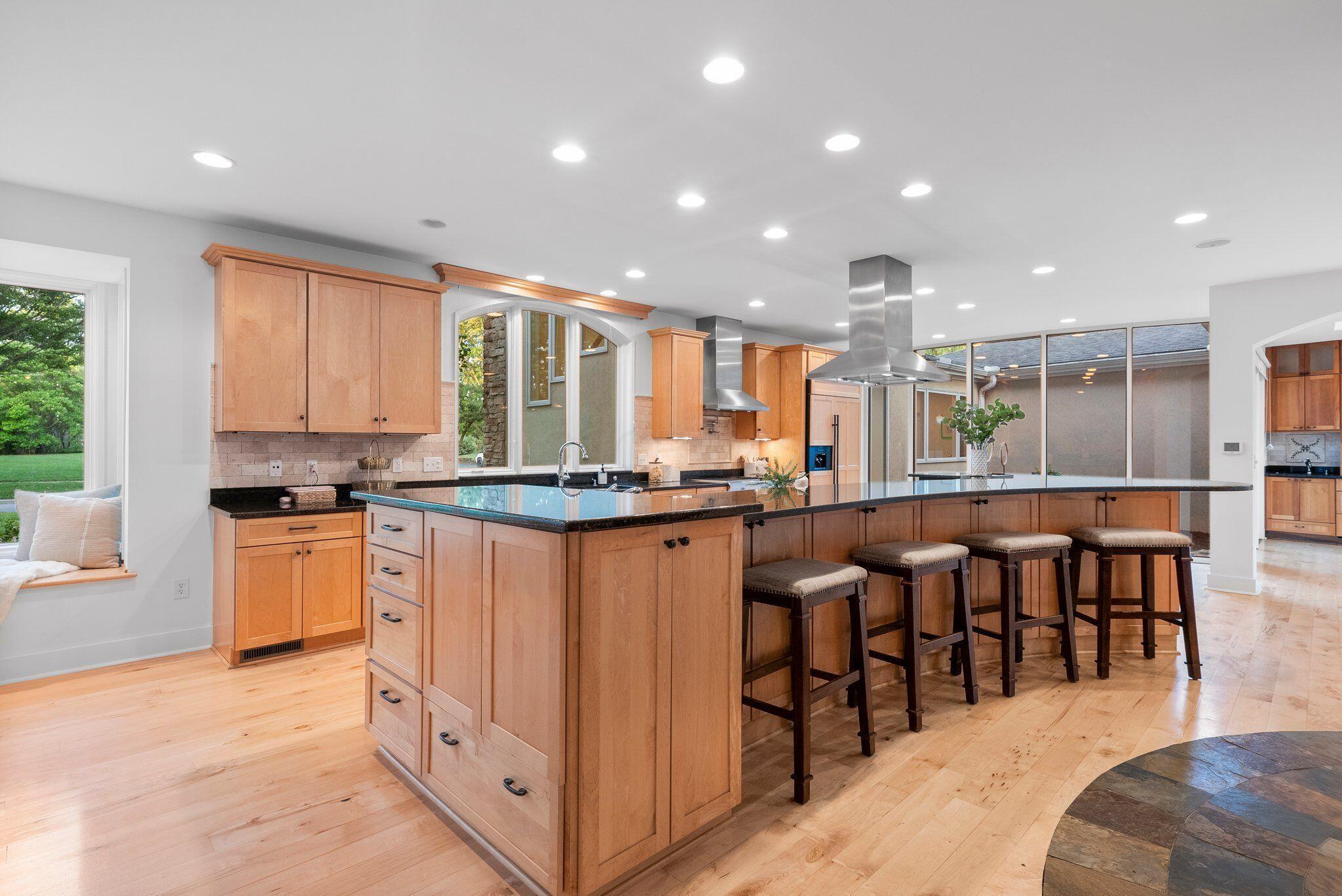 3839 Woodbridge Road