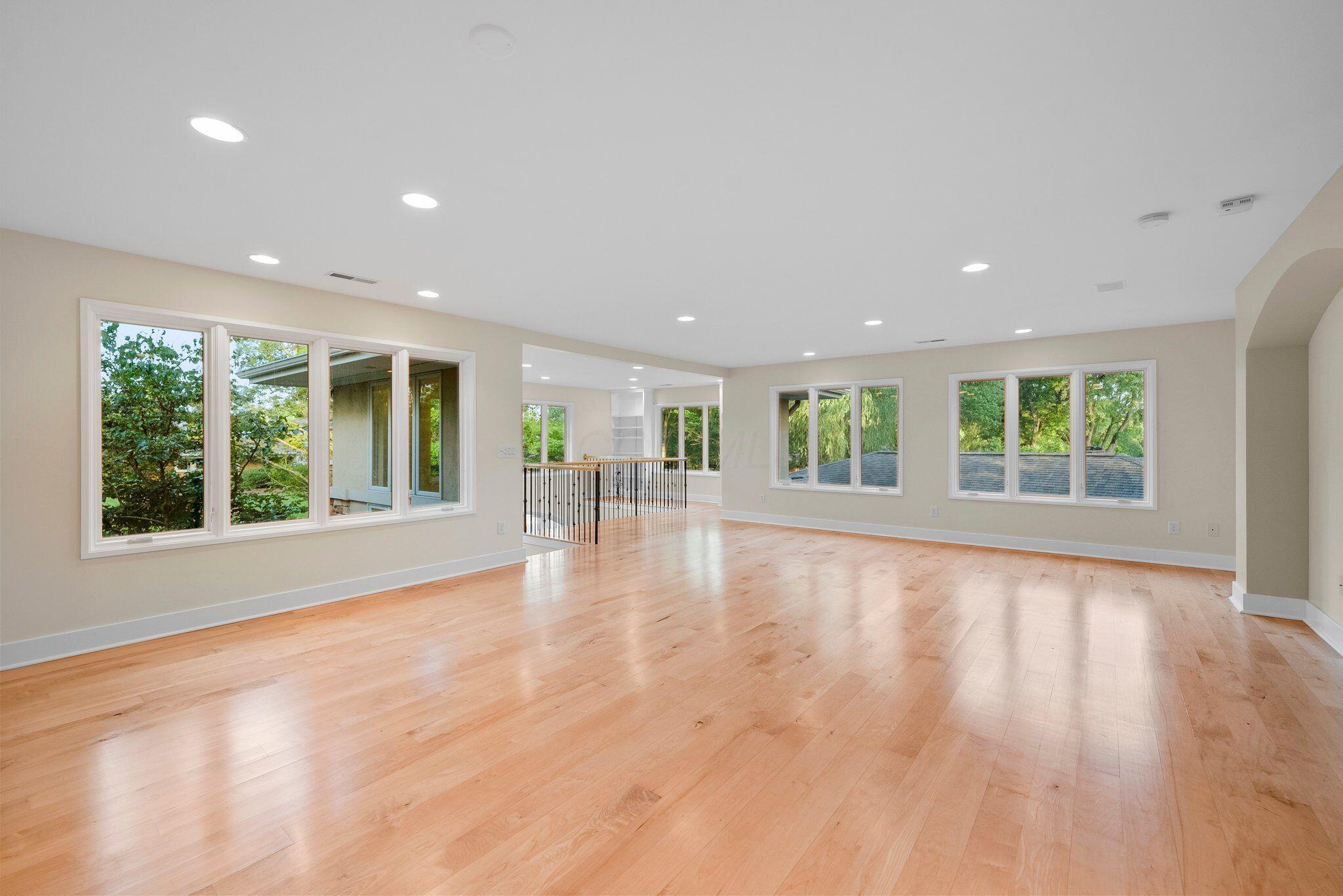 3839 Woodbridge Road