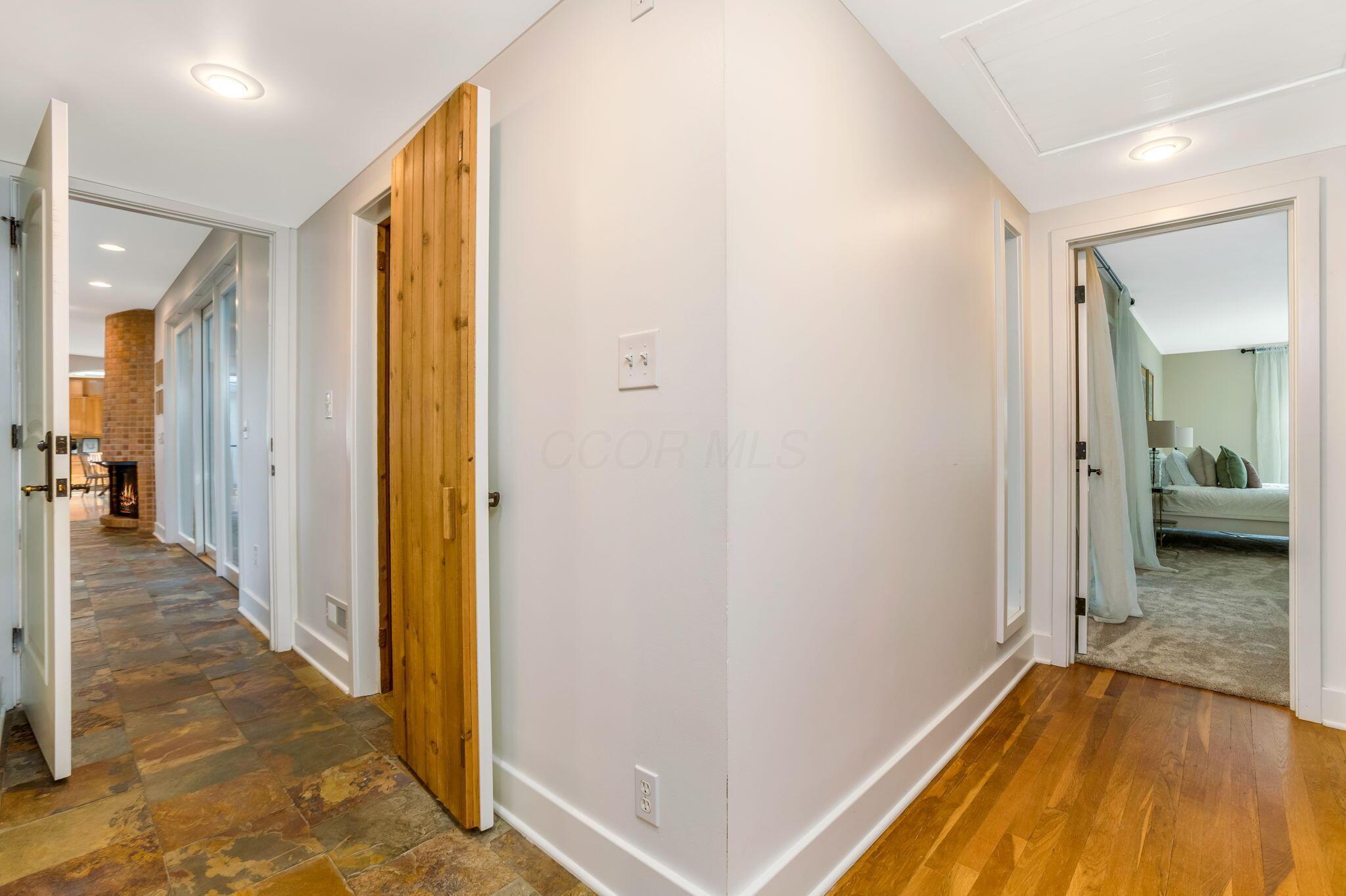 3839 Woodbridge Road