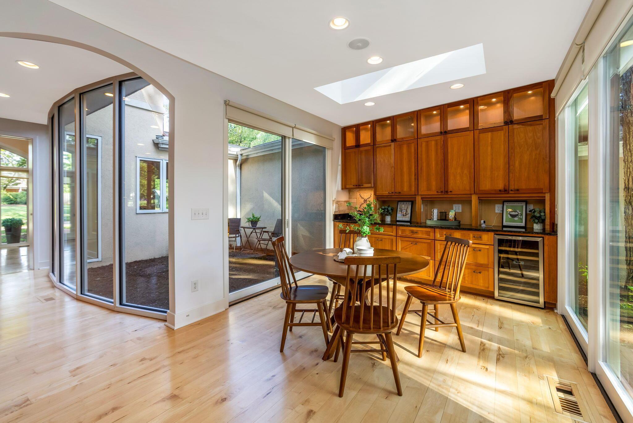 3839 Woodbridge Road