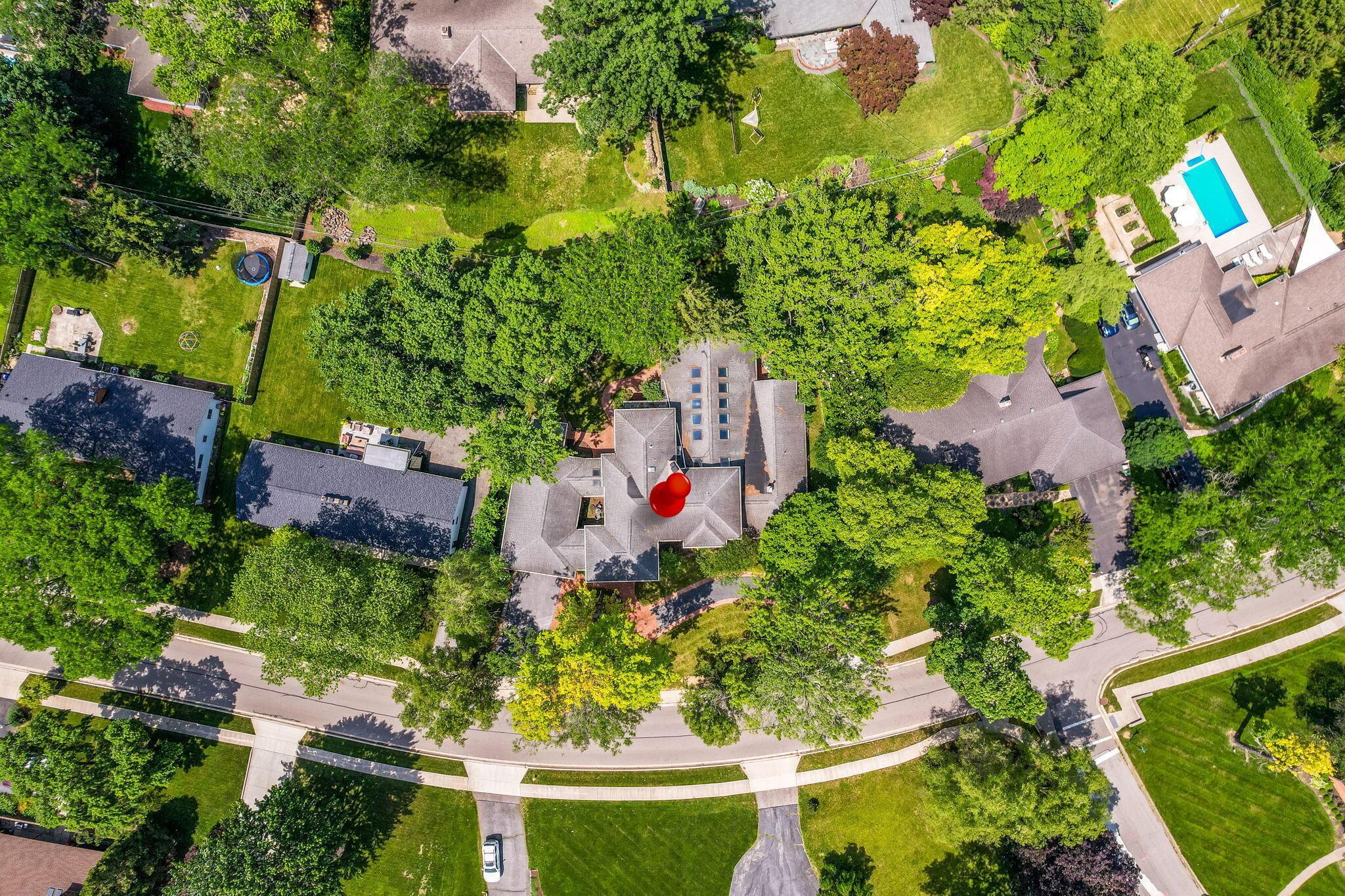 3839 Woodbridge Road