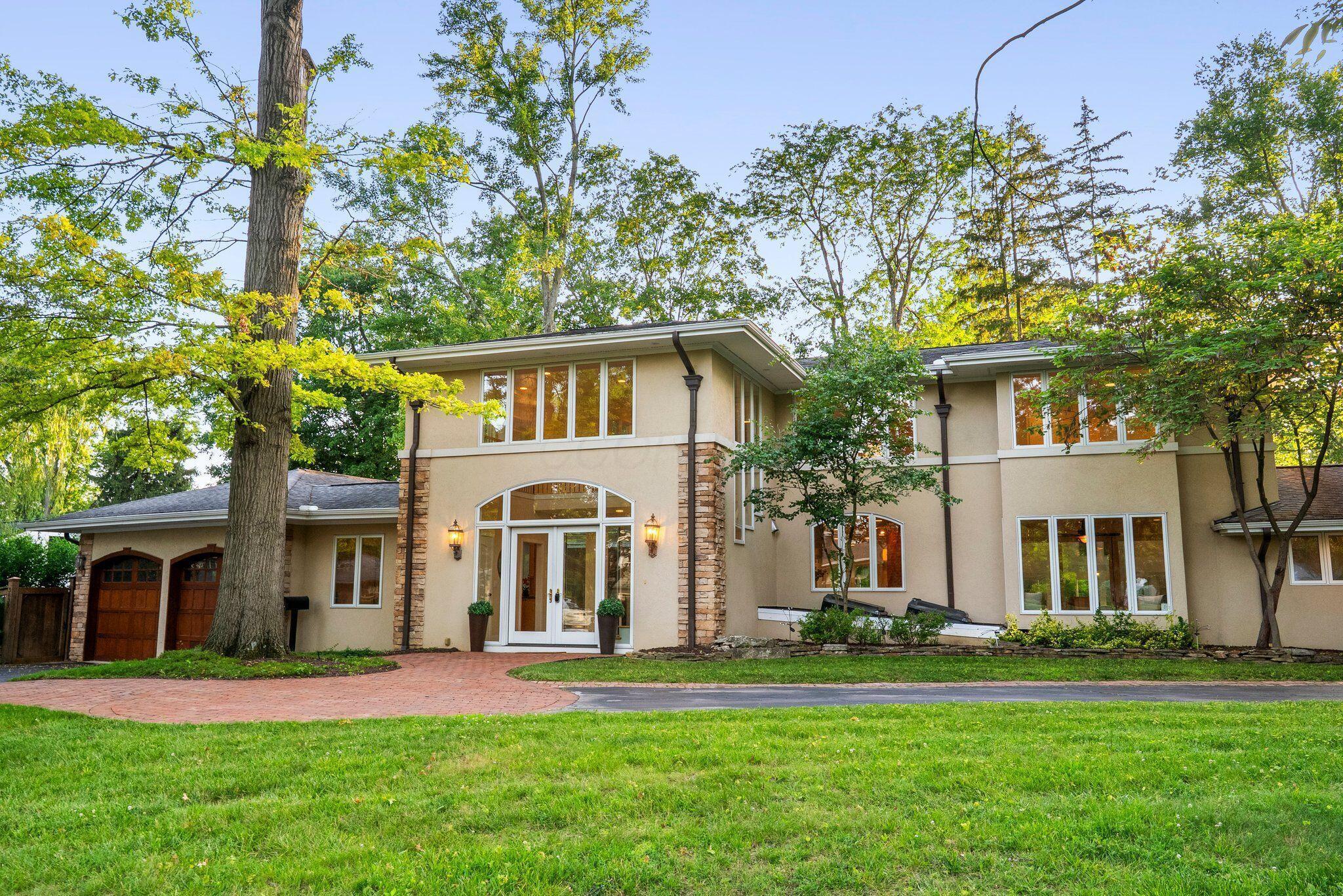3839 Woodbridge Road