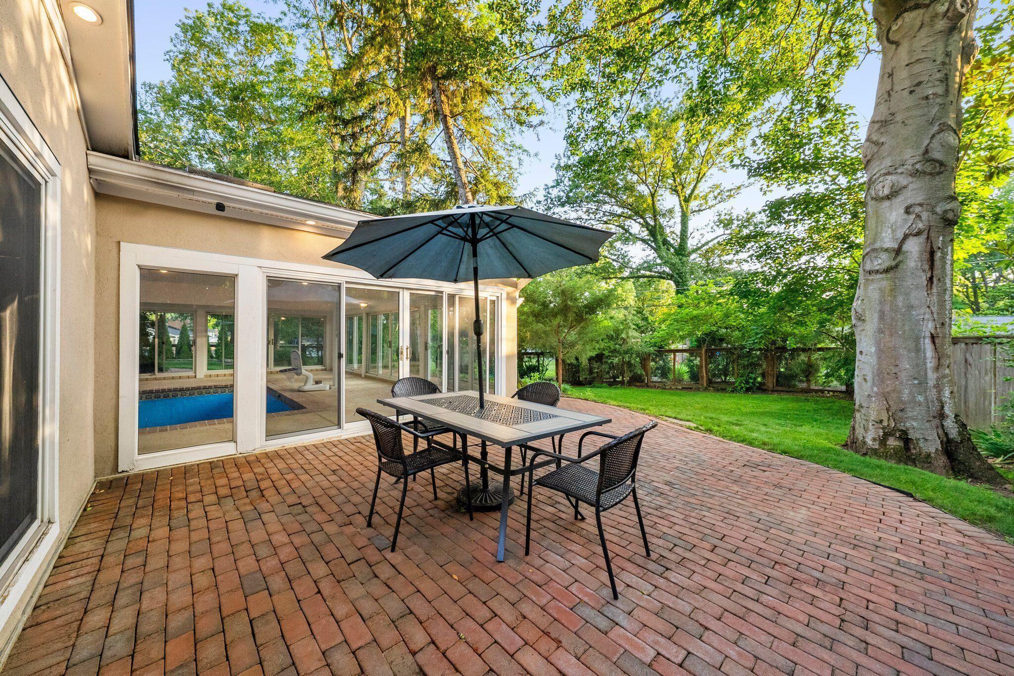 3839 Woodbridge Road