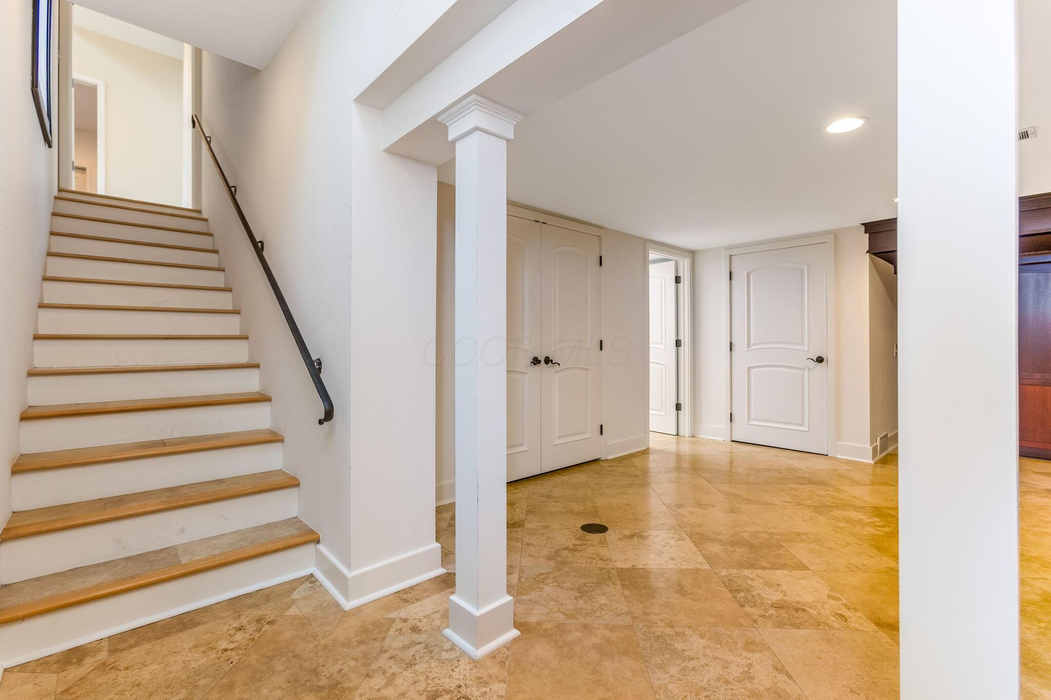 3839 Woodbridge Road