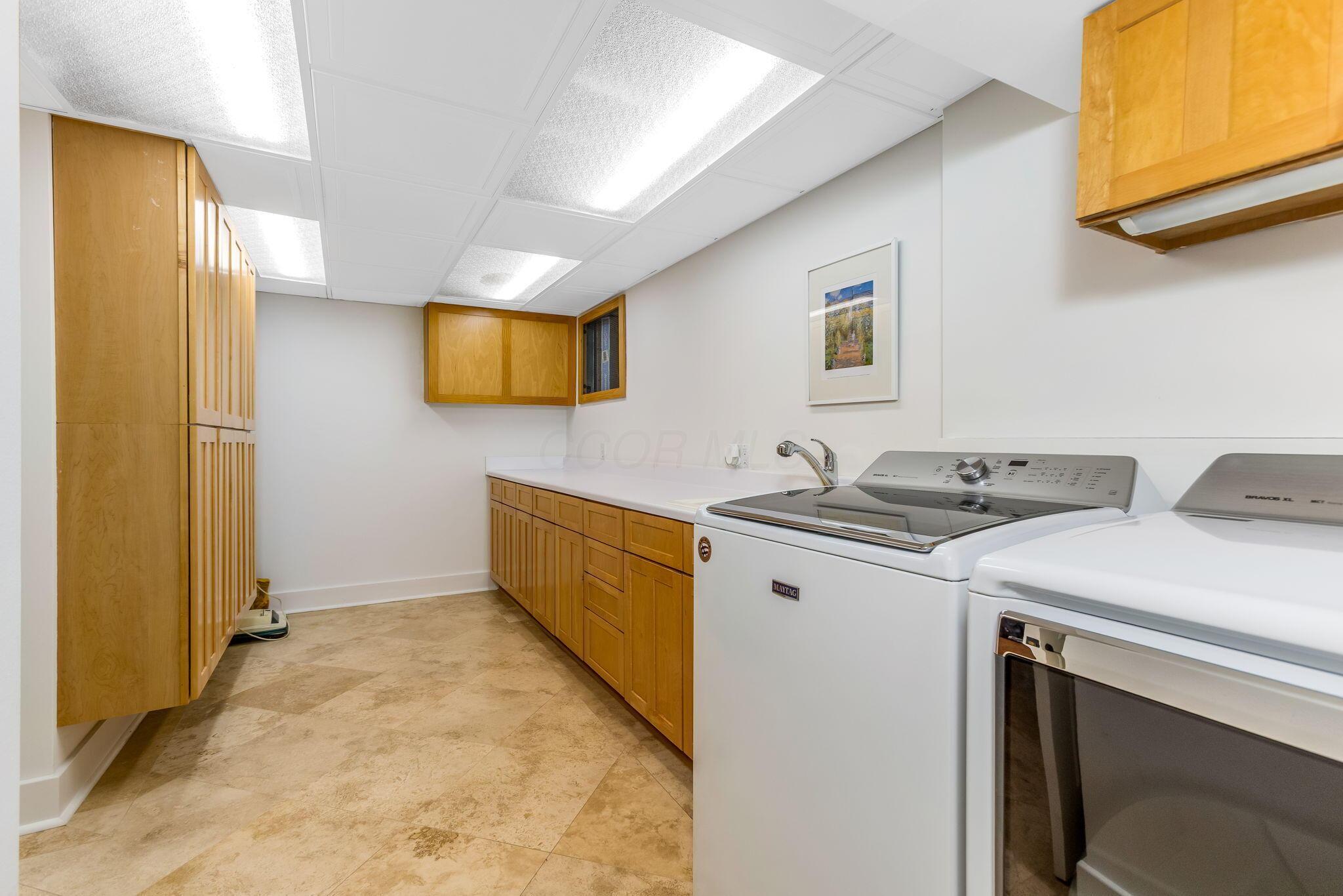 3839 Woodbridge Road