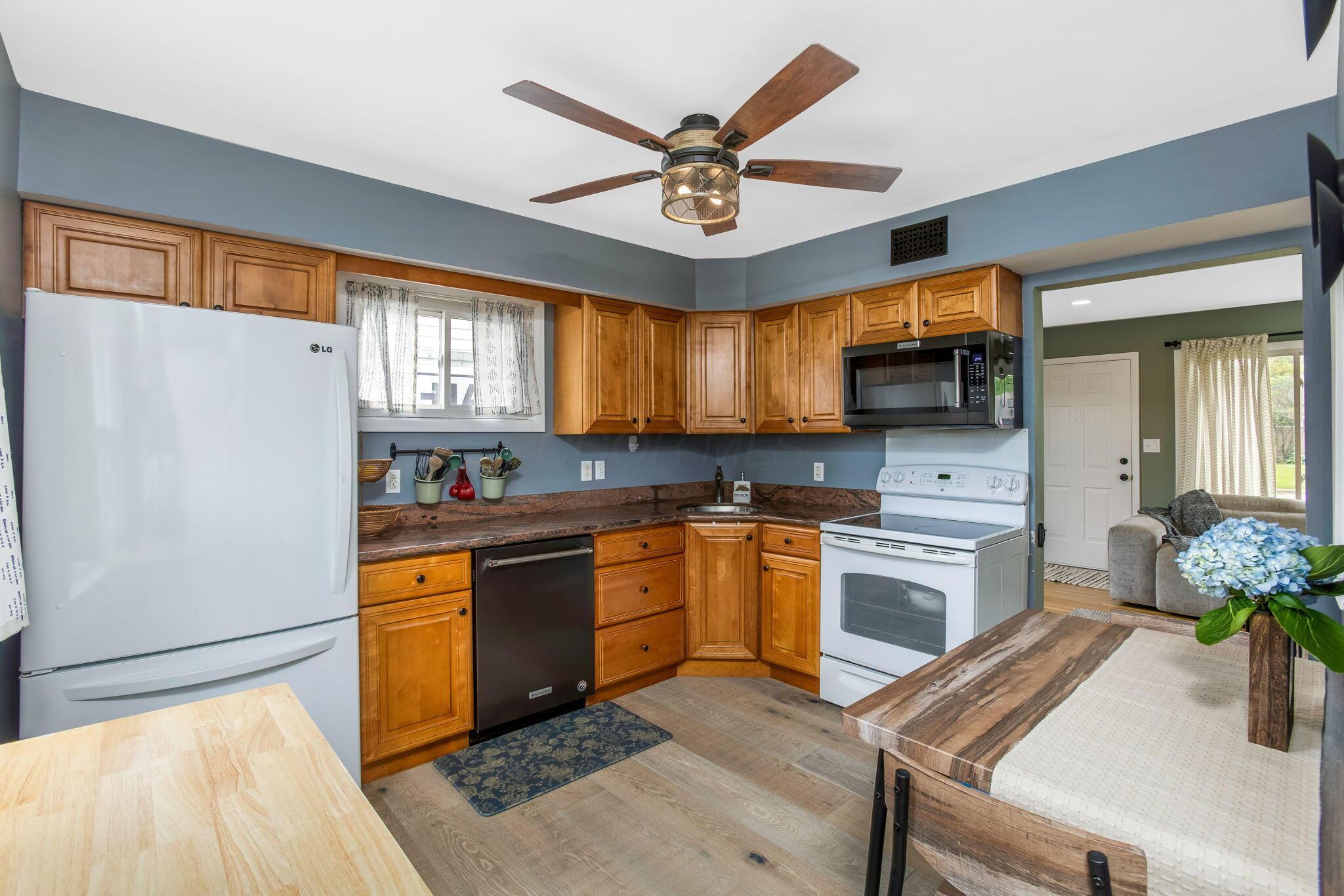 2232 Edgevale Road