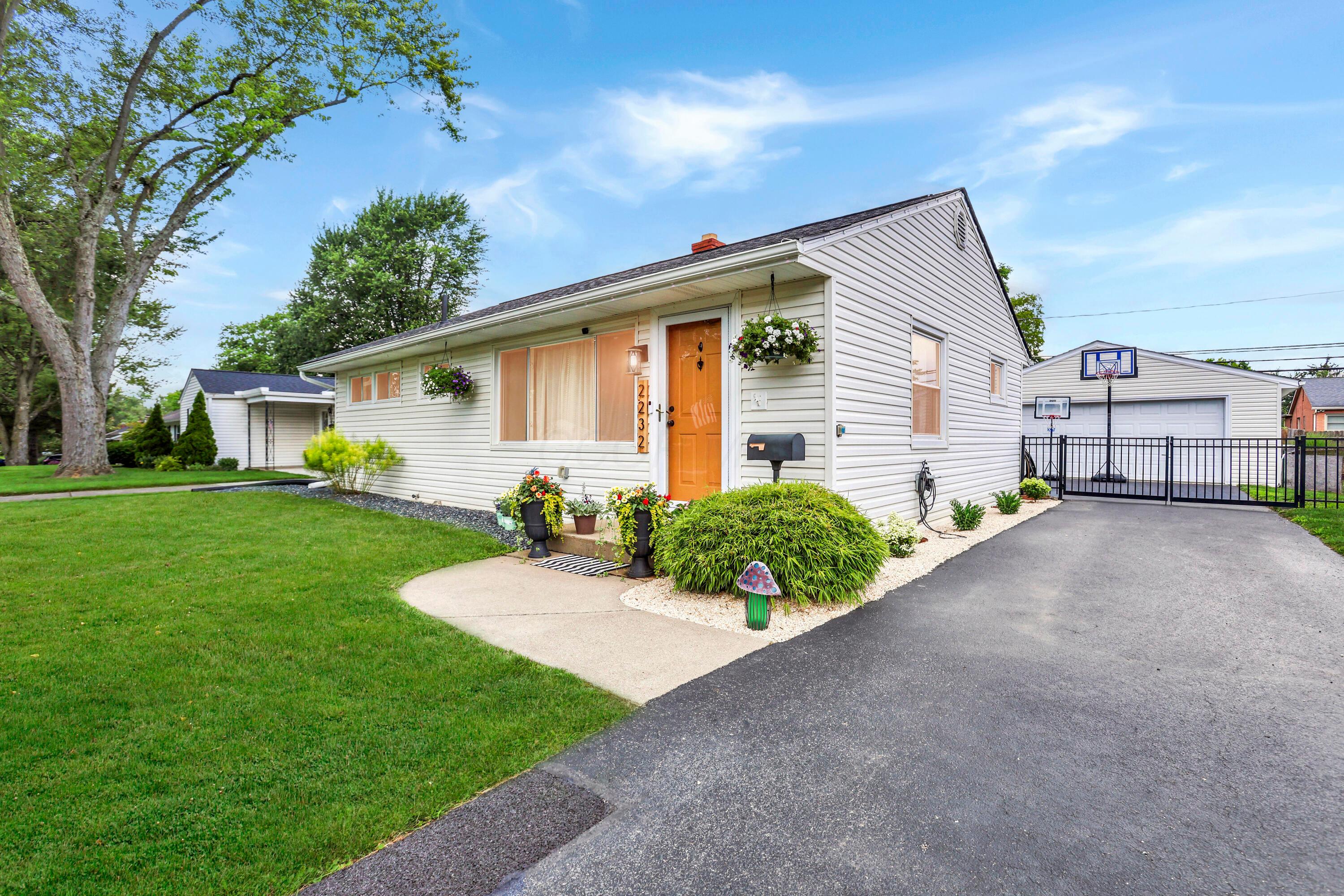2232 Edgevale Road