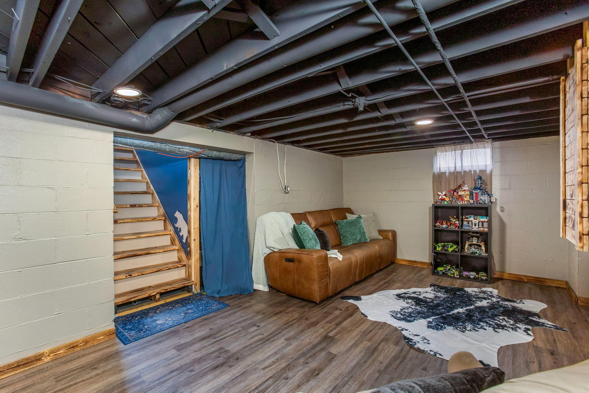 2232 Edgevale Road