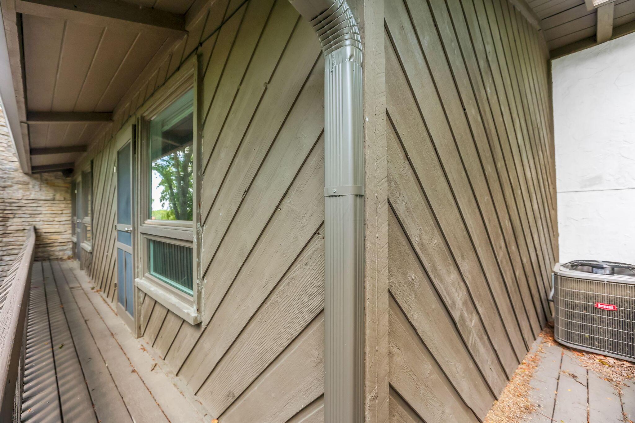 2109 W 5th Avenue, C