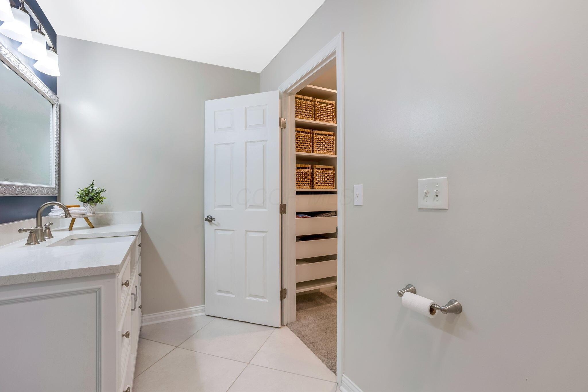 3258 Kenyon Road