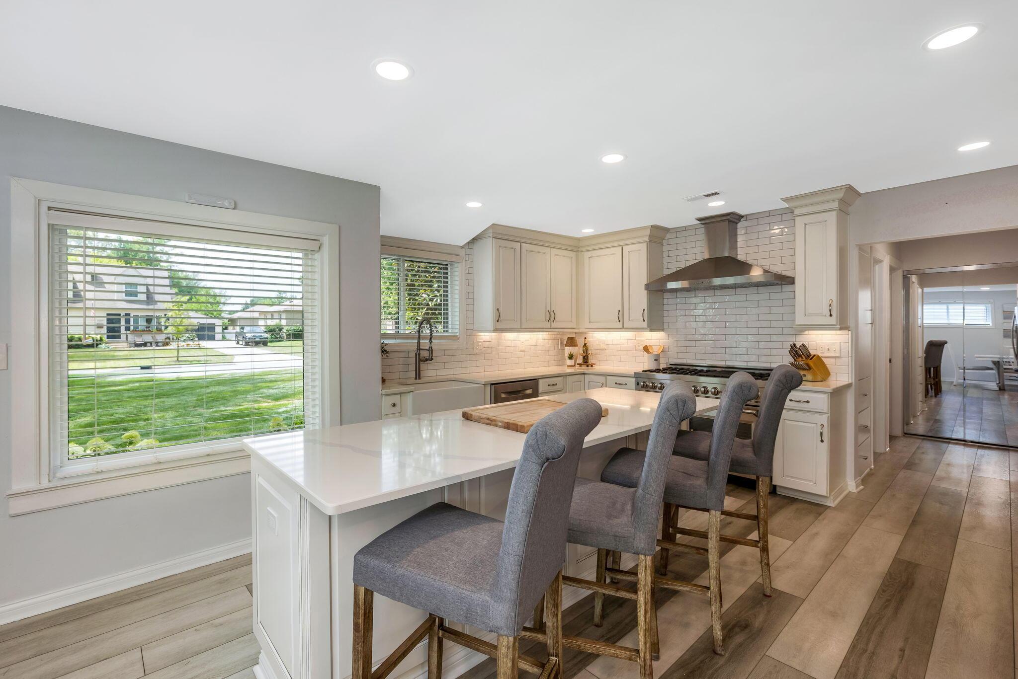 3258 Kenyon Road