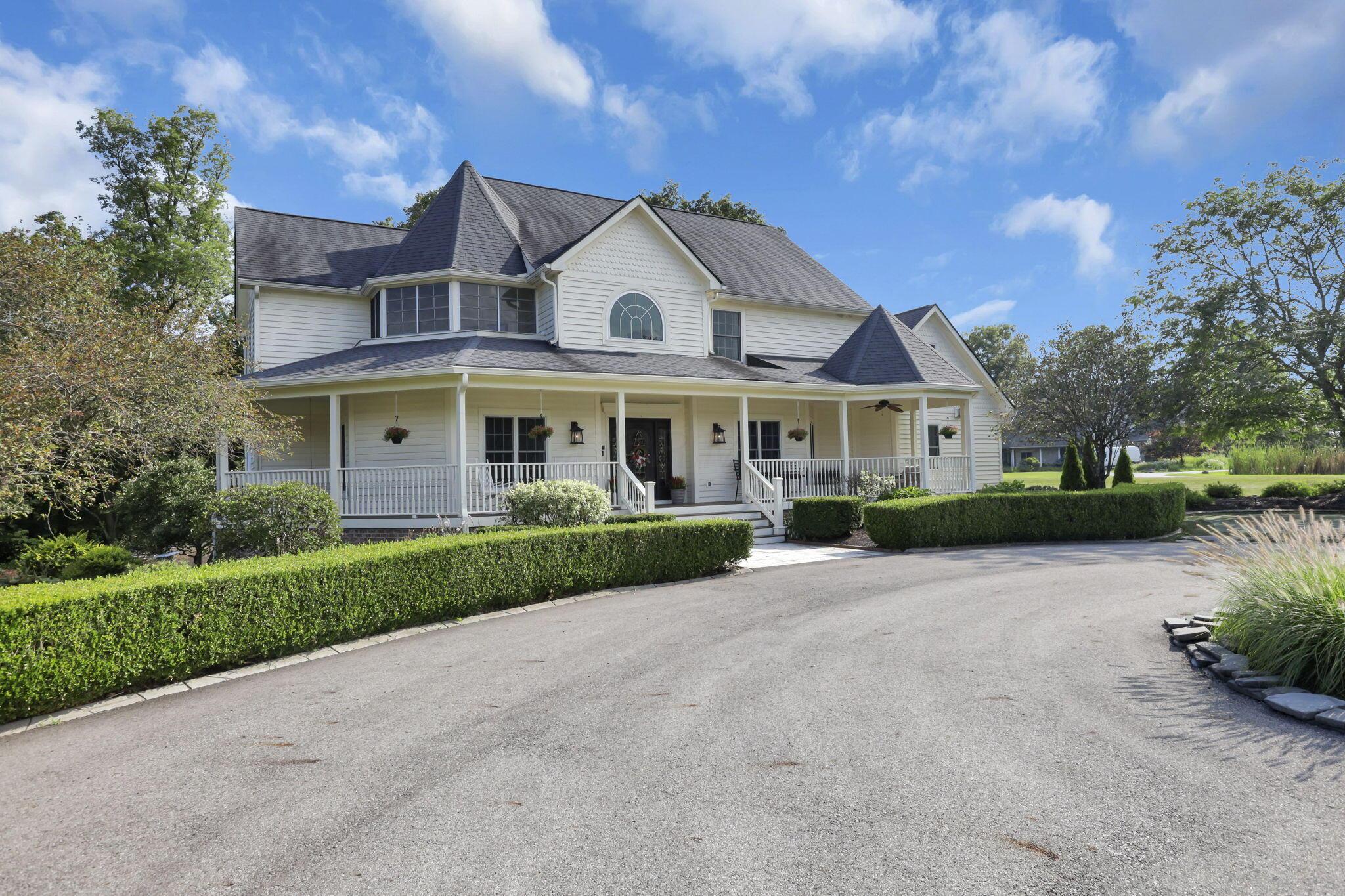 27 Greenloch Court