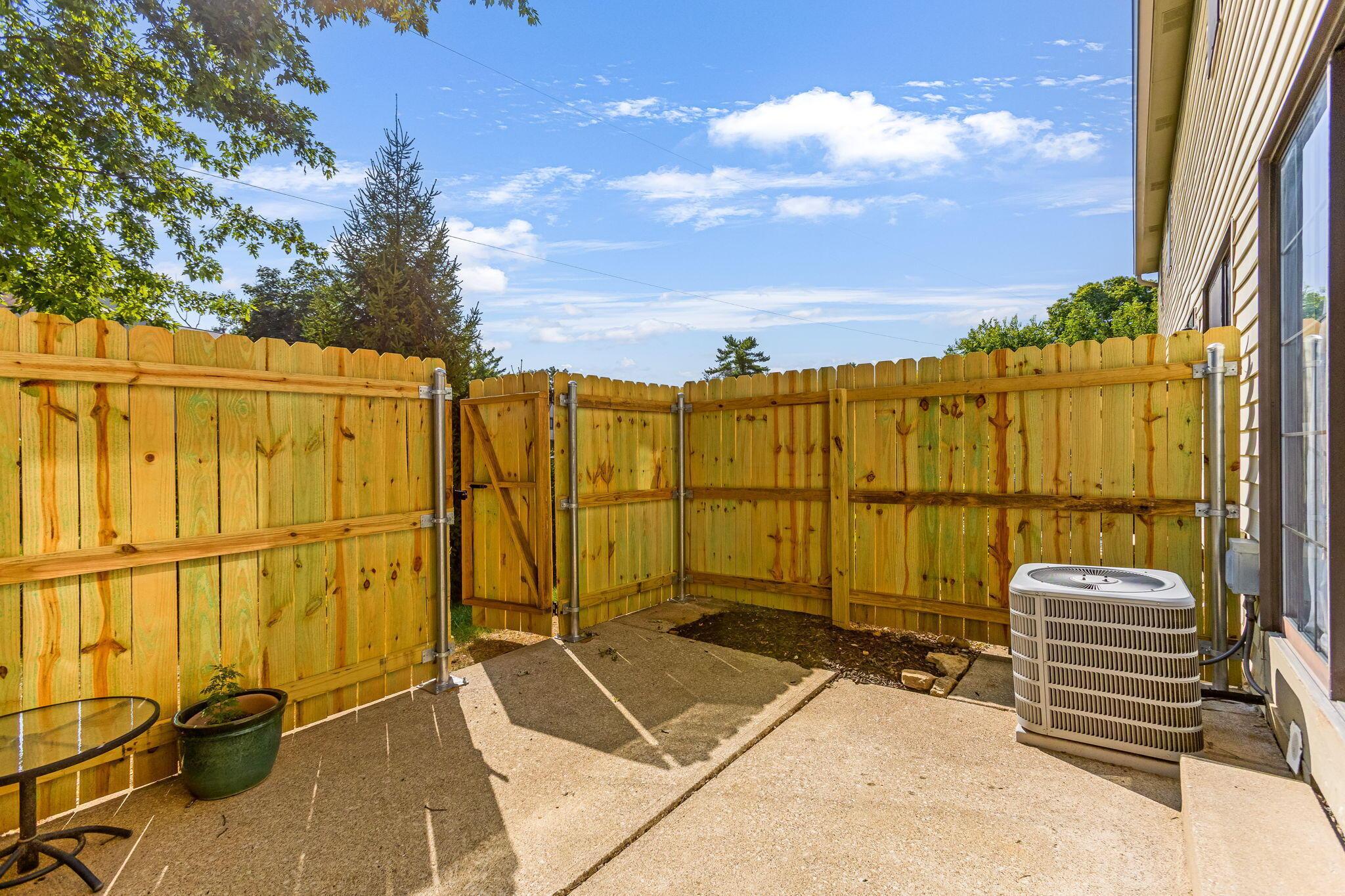 5300 Brandy Oaks Lane