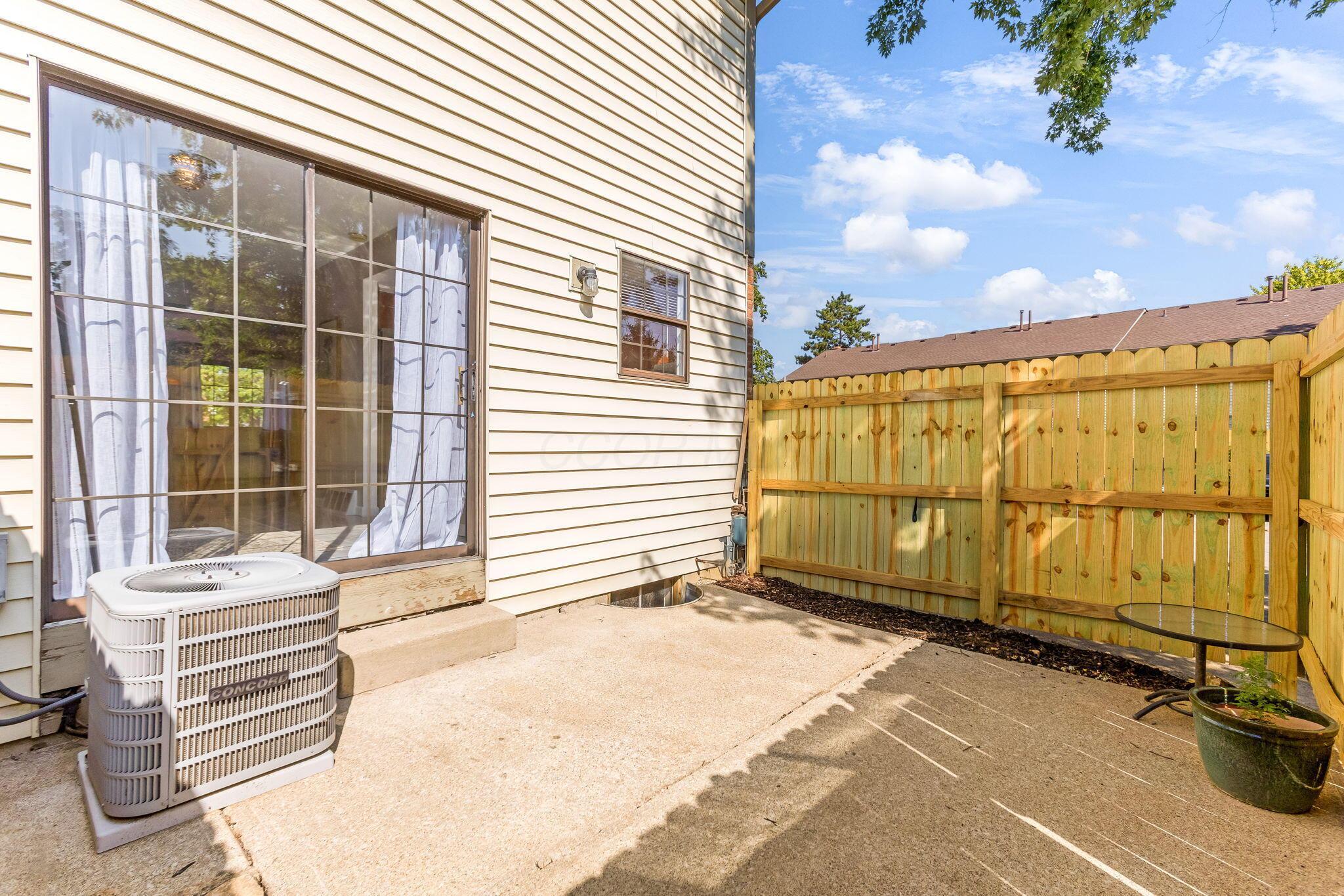 5300 Brandy Oaks Lane