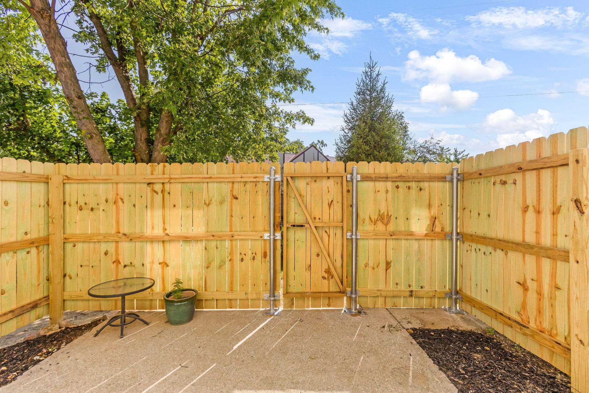 5300 Brandy Oaks Lane