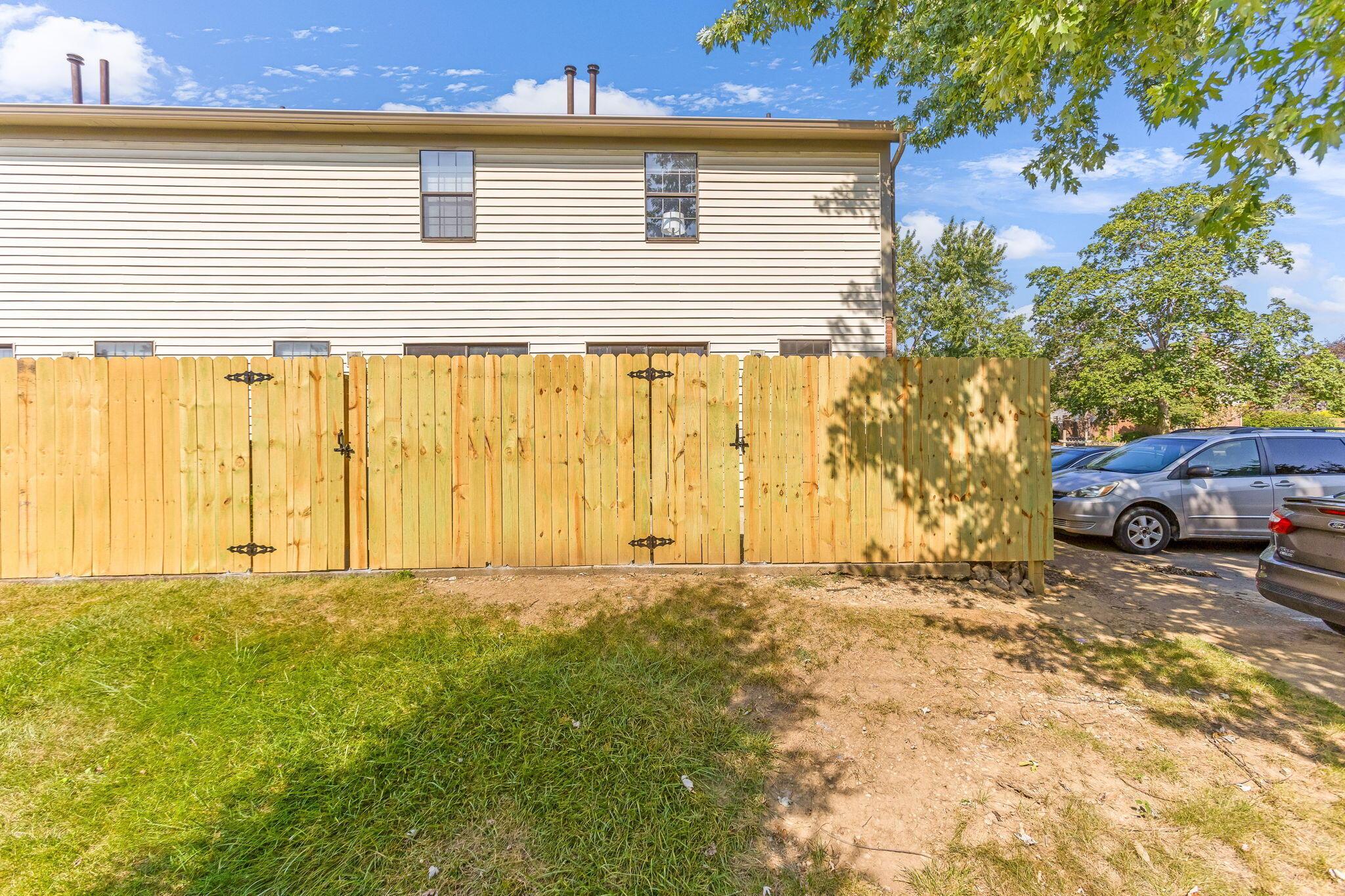 5300 Brandy Oaks Lane