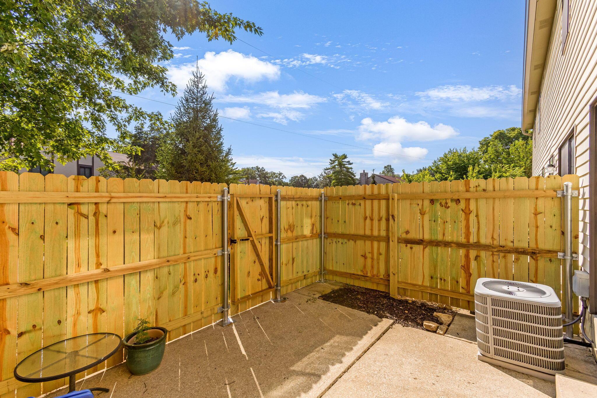 5300 Brandy Oaks Lane