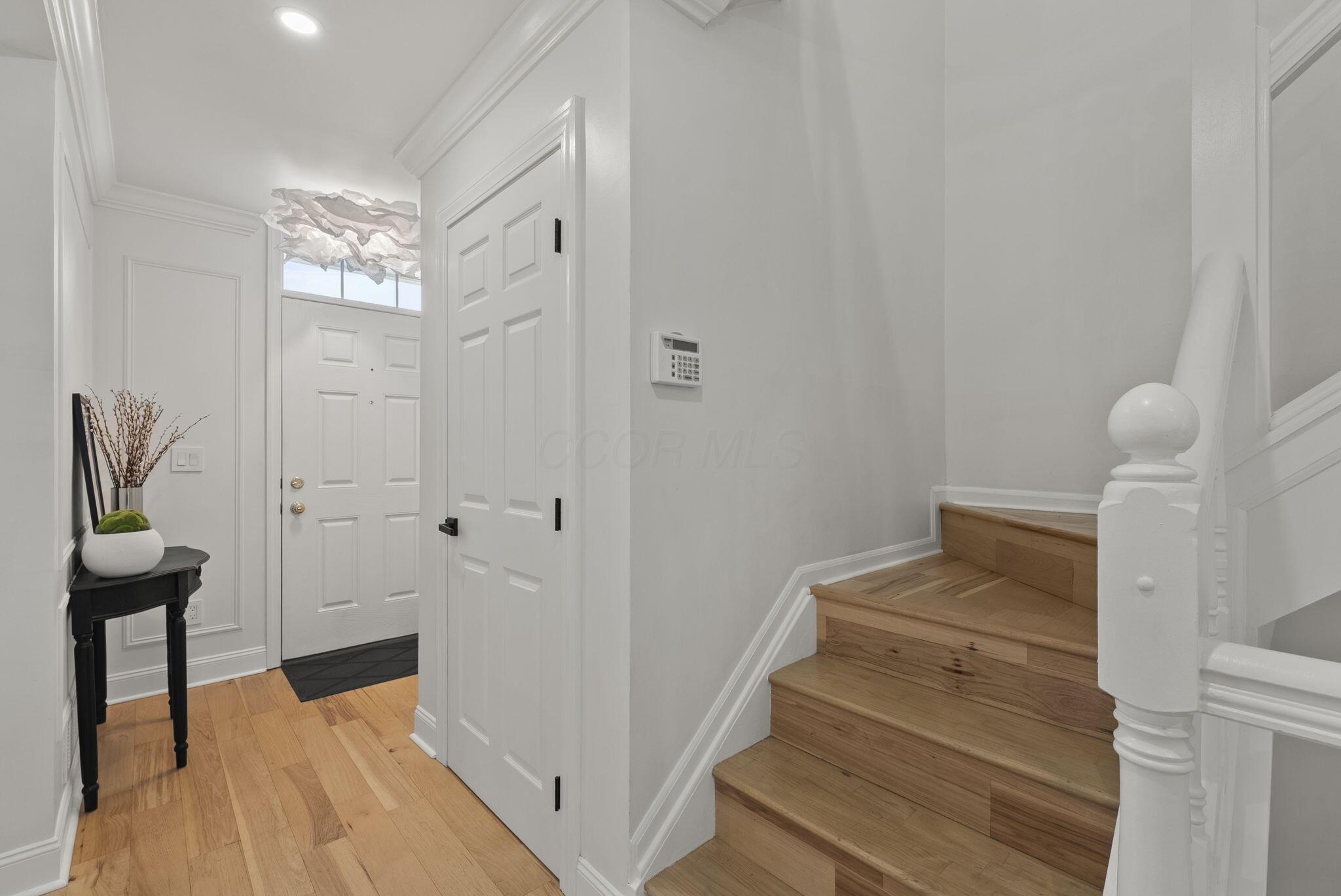 2328 Sedgwick Drive