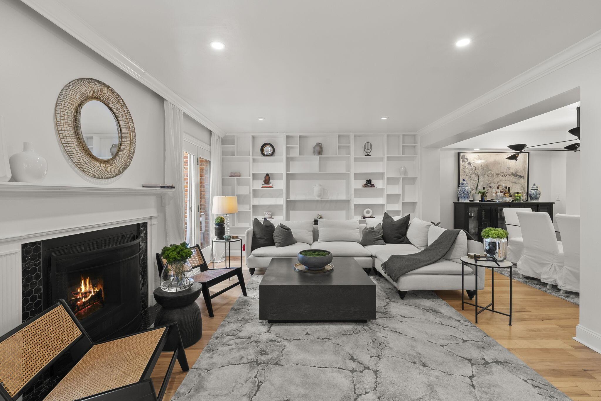 2328 Sedgwick Drive