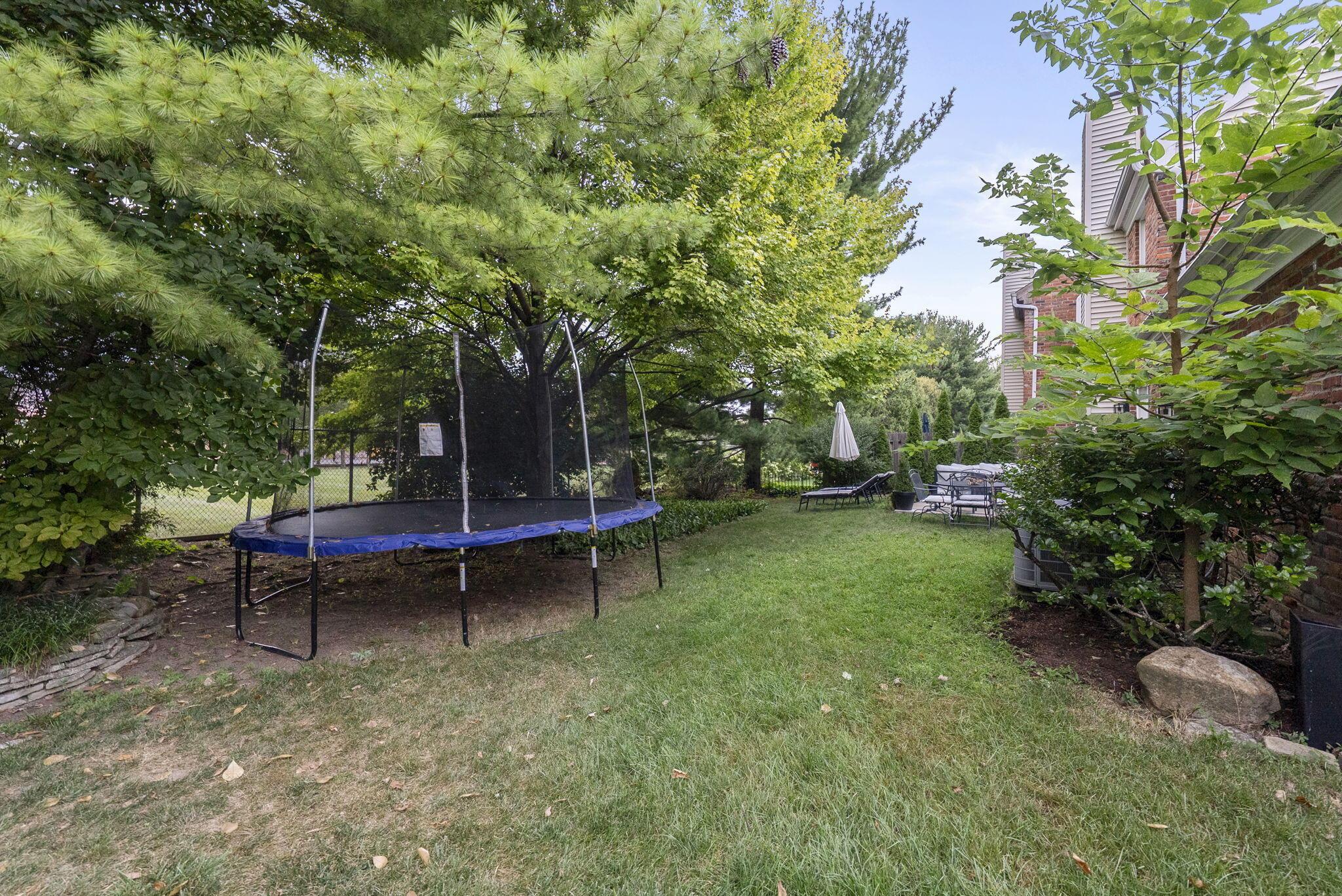 2328 Sedgwick Drive