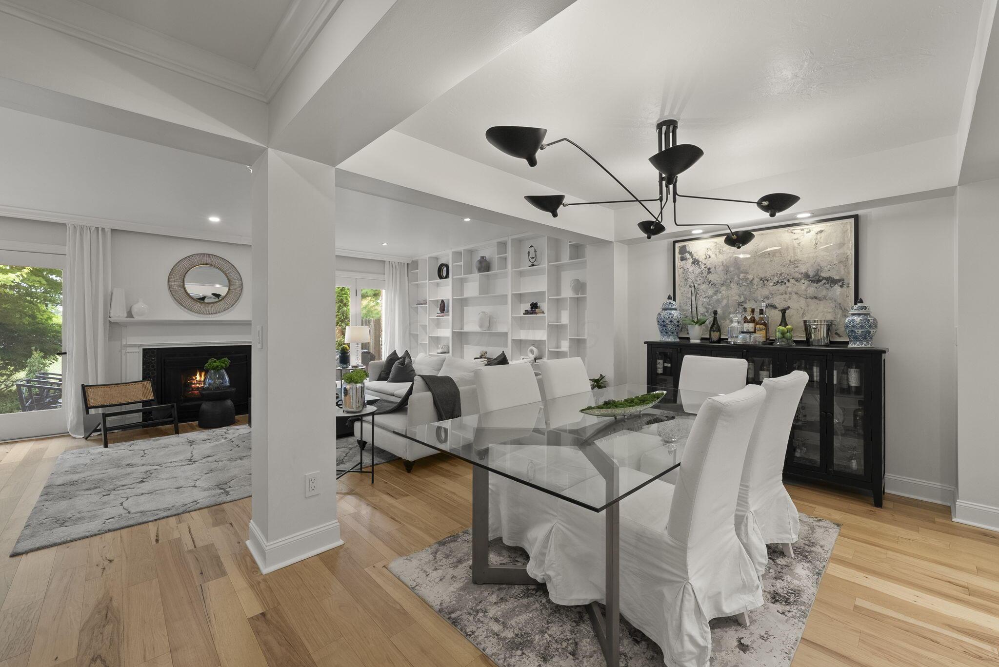 2328 Sedgwick Drive
