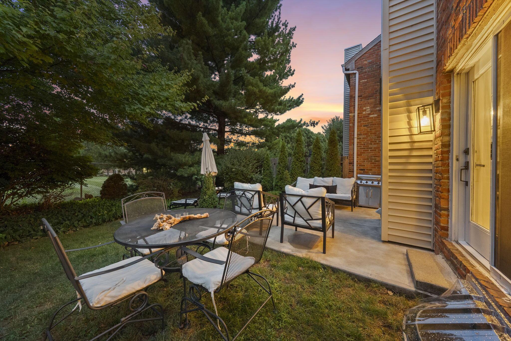 2328 Sedgwick Drive