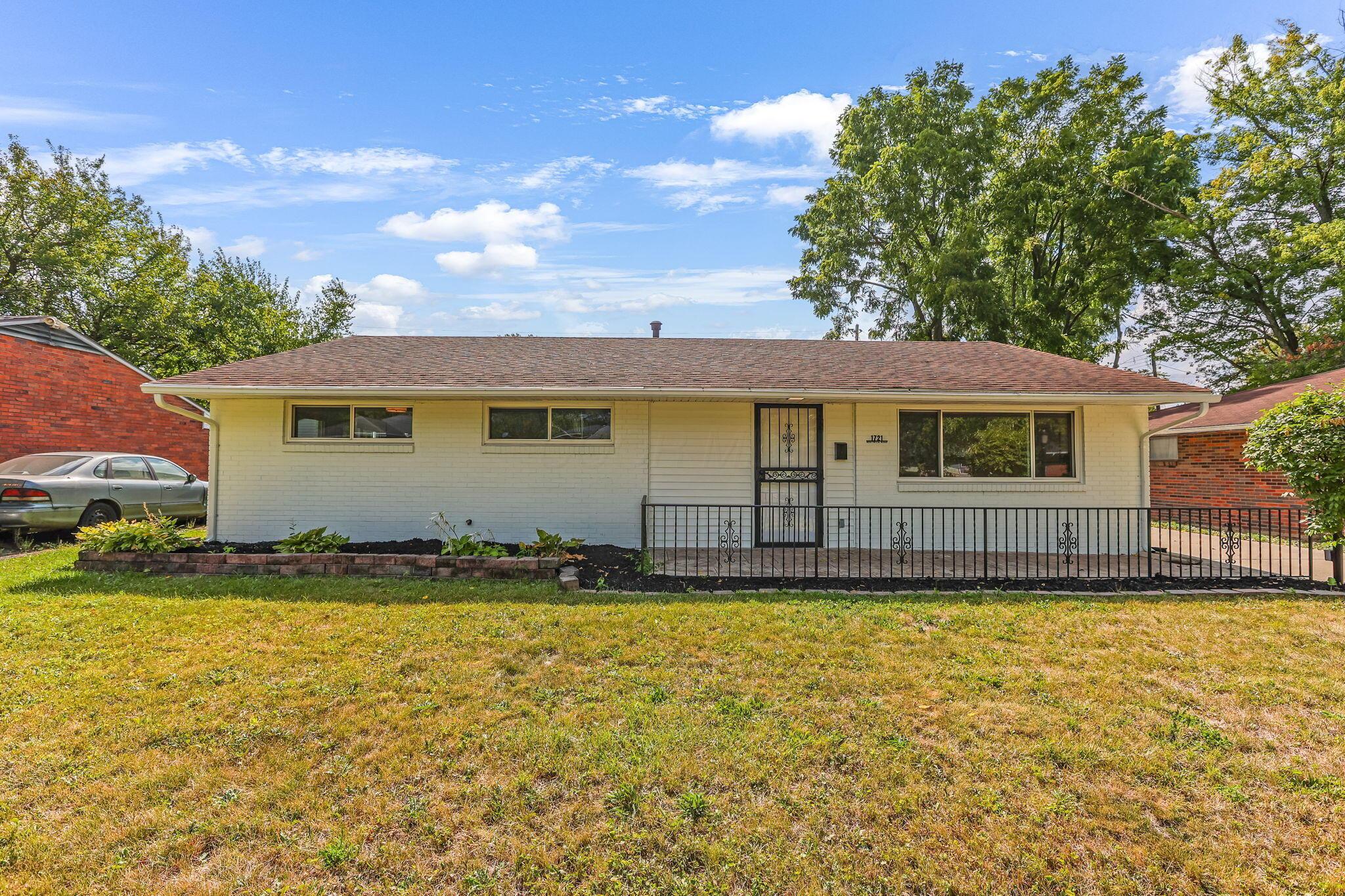 1721 Bostwick Road
