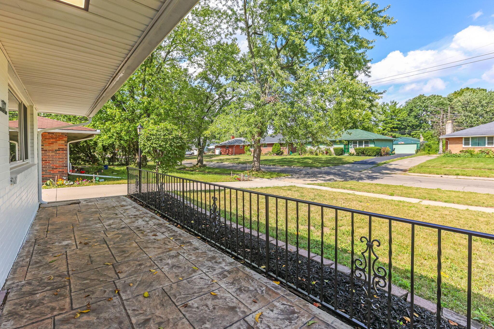 1721 Bostwick Road