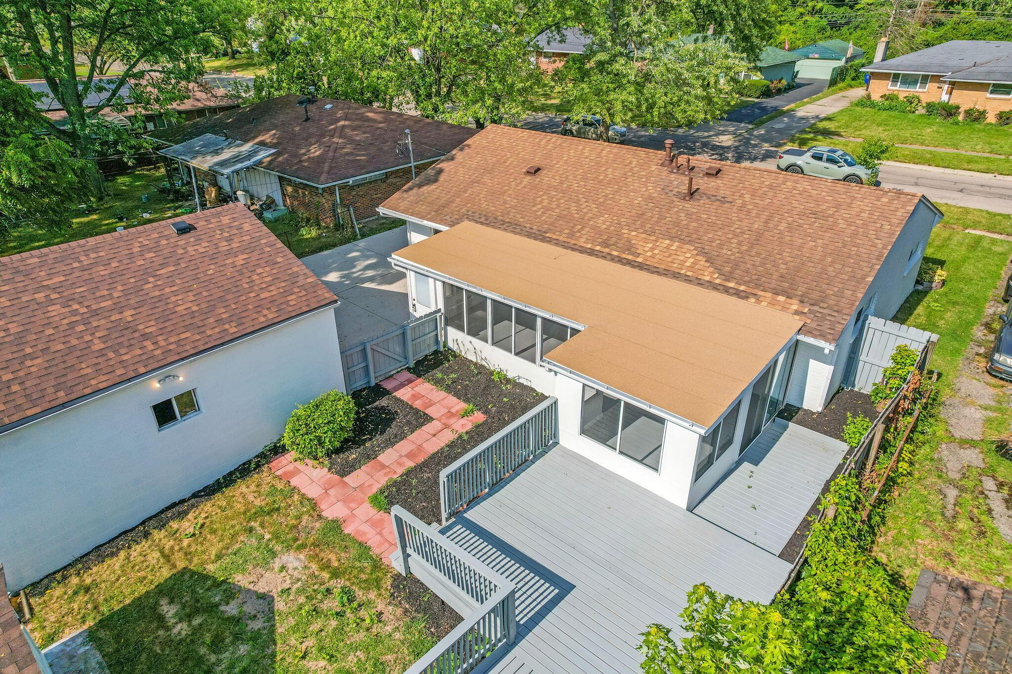 1721 Bostwick Road